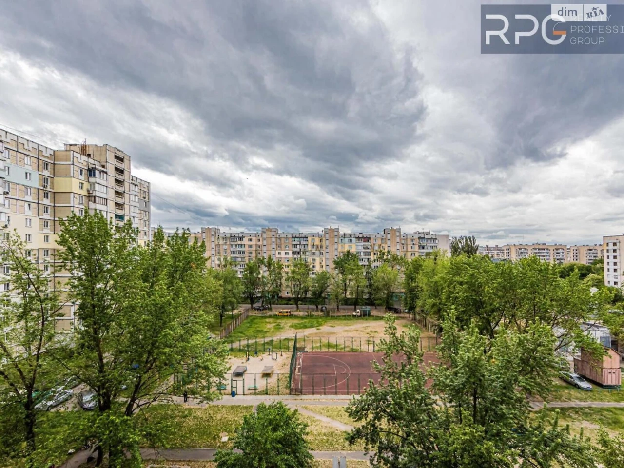 Продаж Квартири, Харьковский массив