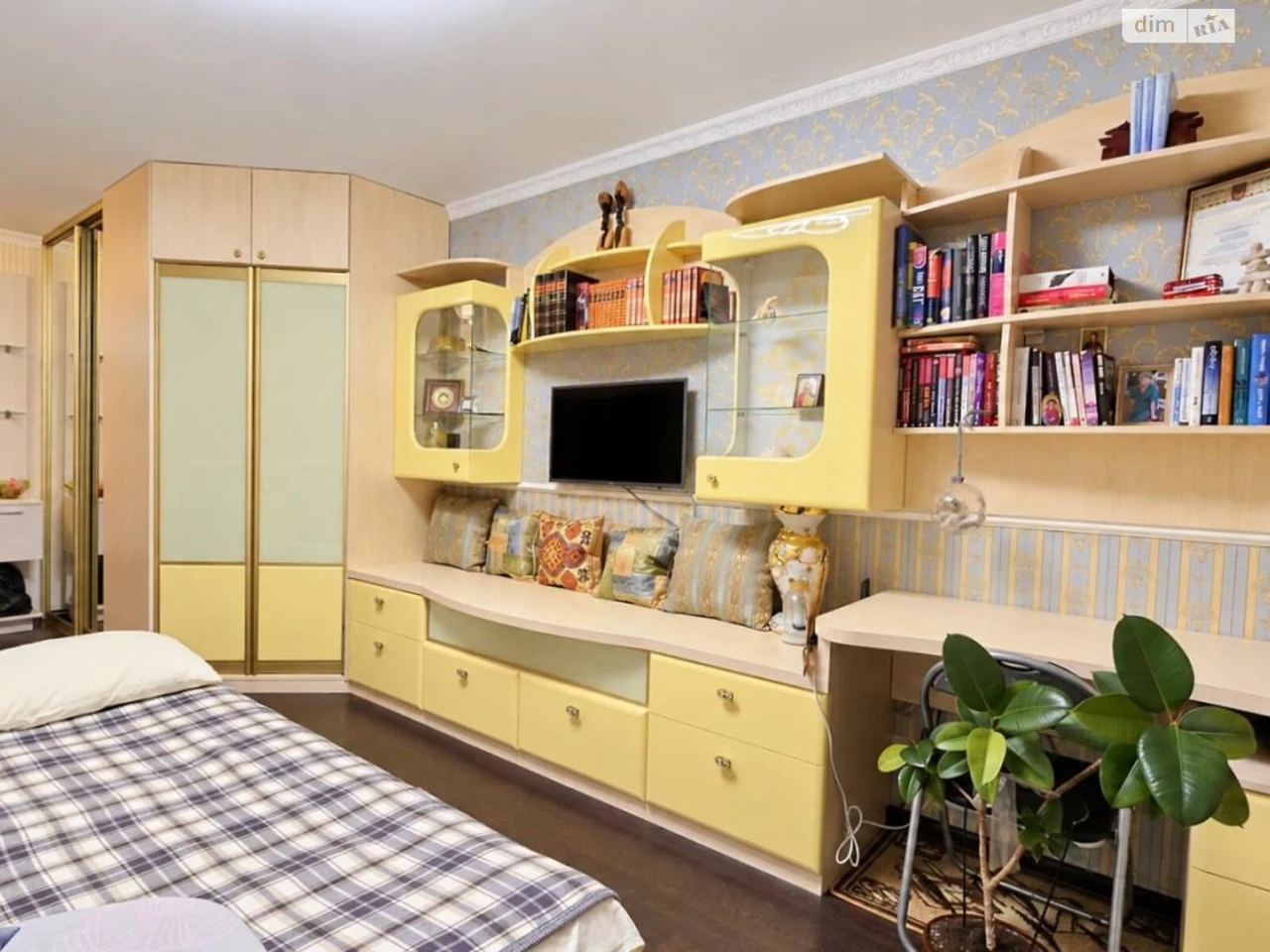 Apartment for Sale in Desniansky