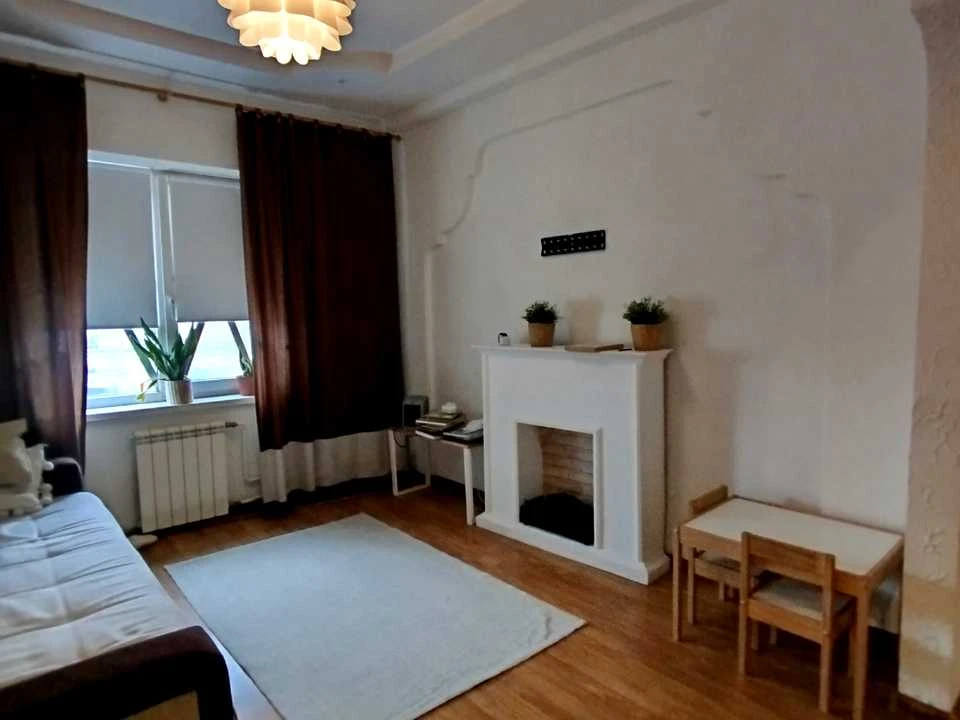 Apartment. Zaporizhzhia, Volodymyr Ukrainets St. (Novokuznetskaya