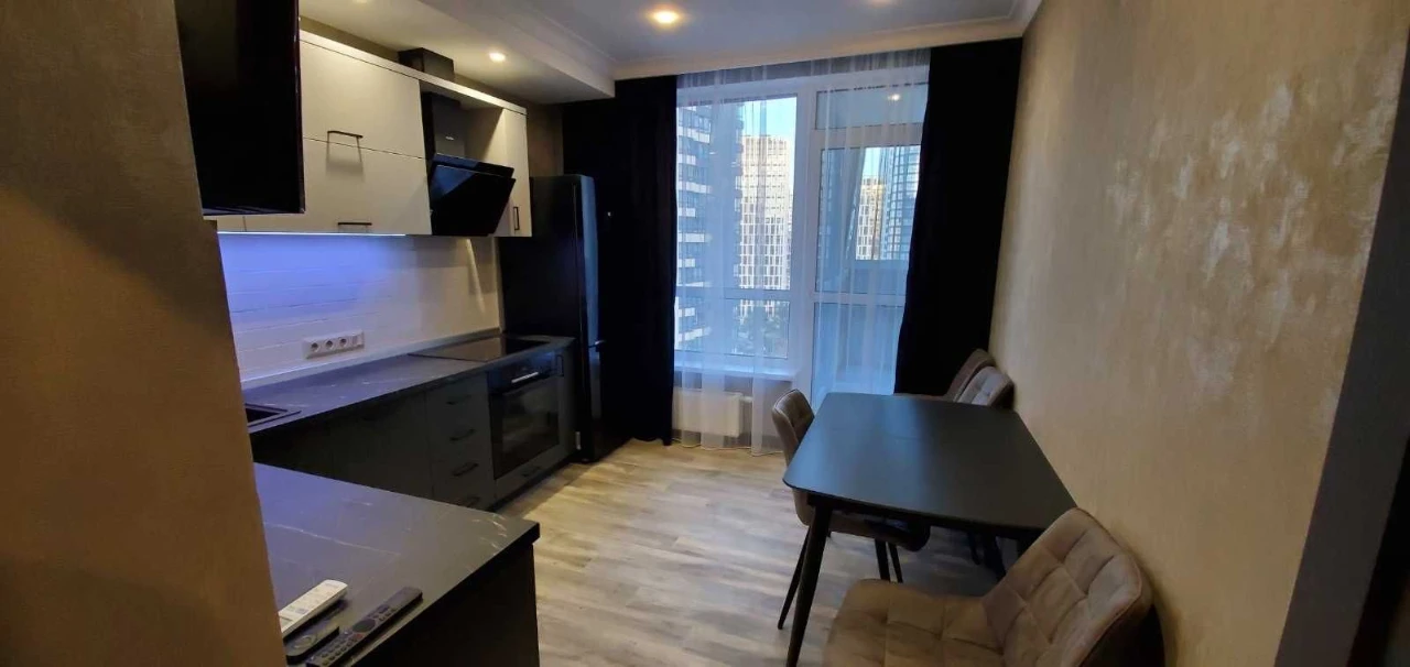 For Sale: 2-bedroom apartment, ЖК Зарічний, Осокорська, 2-A, Дар