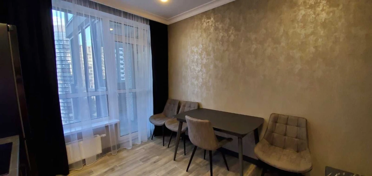 For Sale: 2-bedroom apartment, ЖК Зарічний, Осокорська, 2-A, Дар
