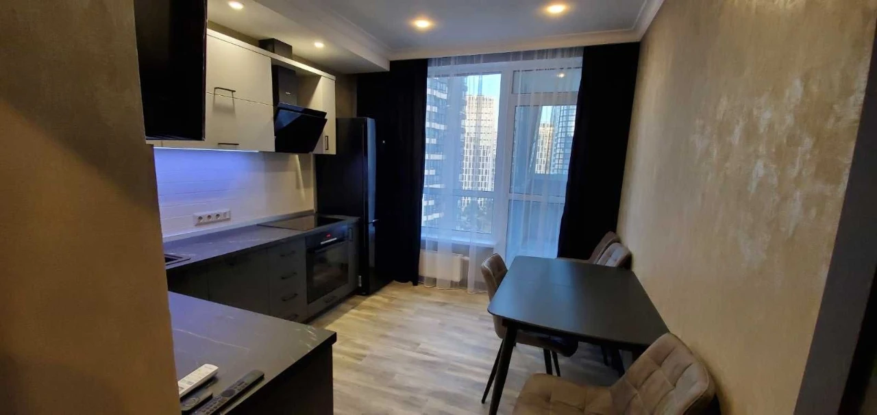For Sale: 2-bedroom apartment, ЖК Зарічний, Осокорська, 2-A, Дар