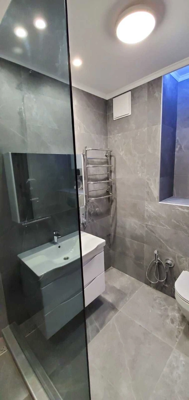 For Sale: 2-bedroom apartment, ЖК Зарічний, Осокорська, 2-A, Дар