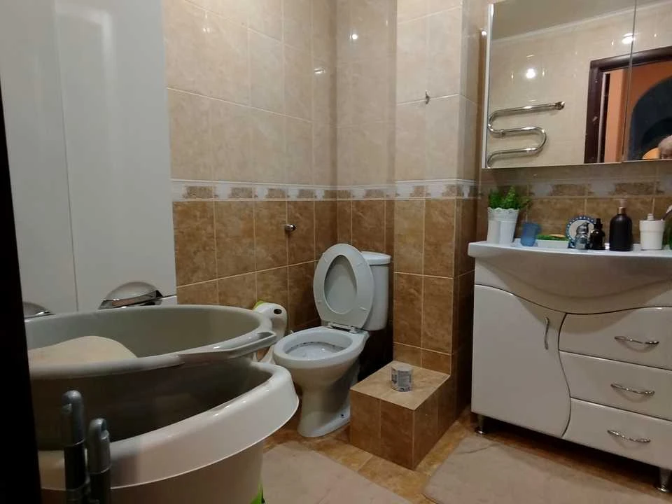 Apartment. Zaporizhzhia, Volodymyr Ukrainets St. (Novokuznetskaya