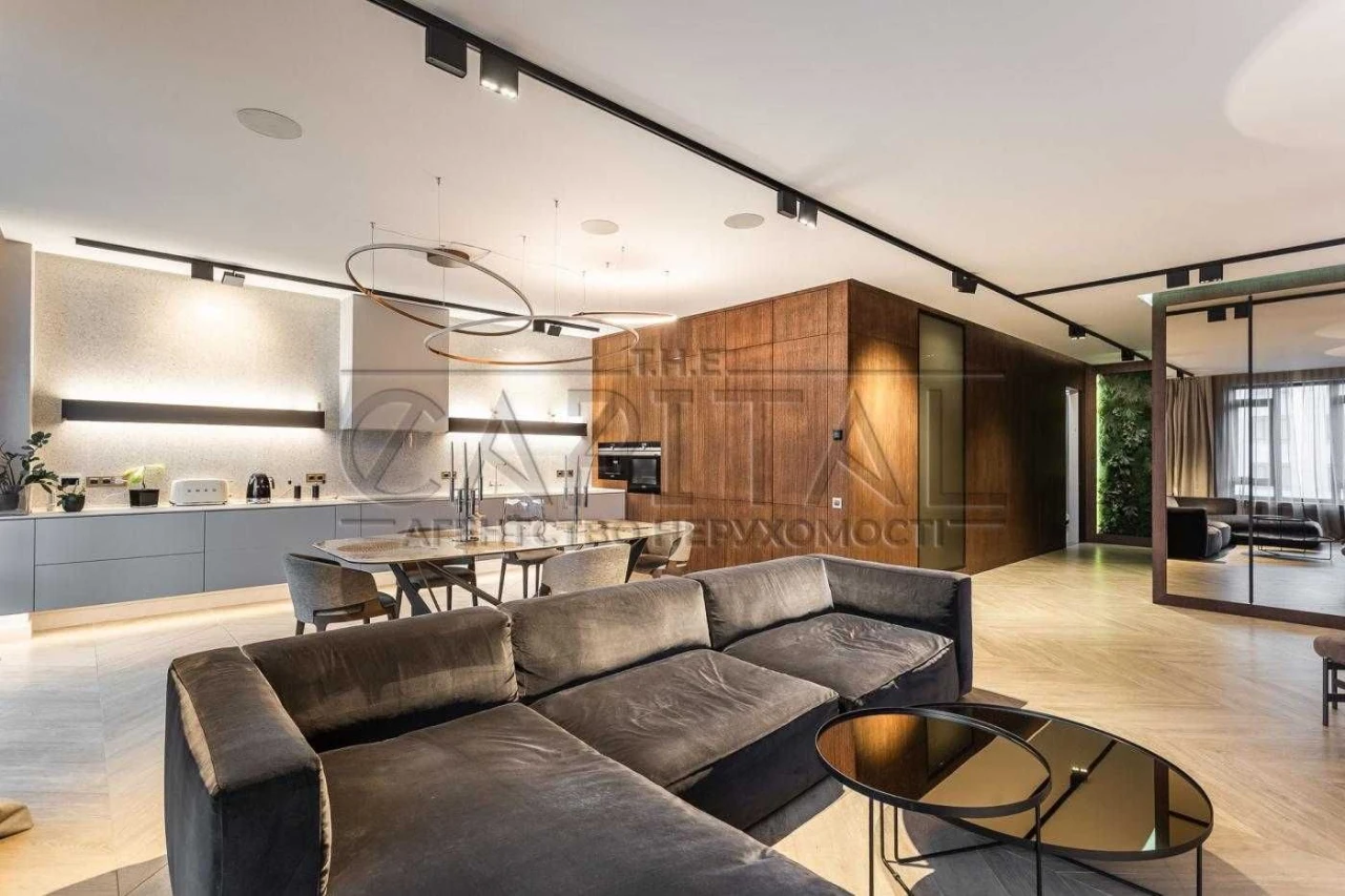 Sale / Apartments / Fontaniv Avenue / Center / Pecer, / 12