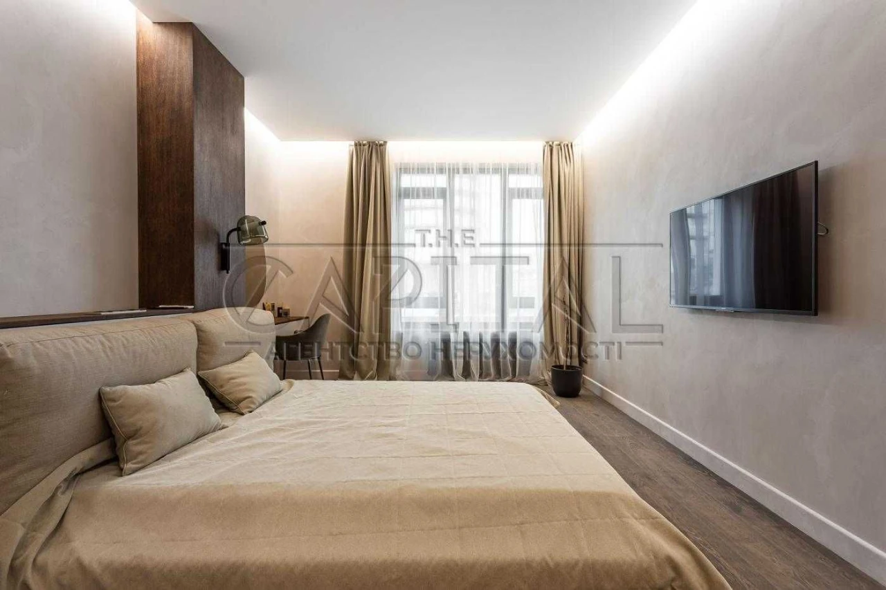 Sale / Apartments / Fontaniv Avenue / Center / Pecer, / 12