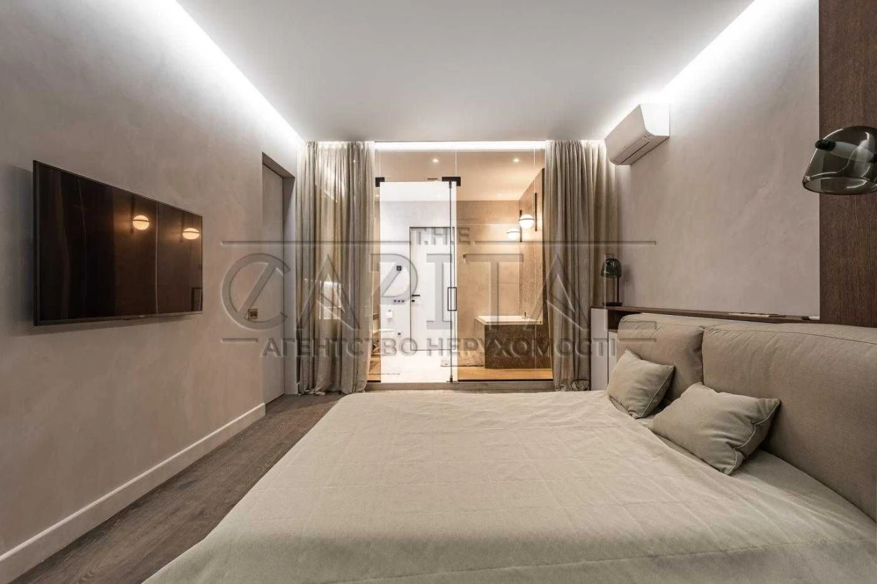 Sale / Apartments / Fontaniv Avenue / Center / Pecer, / 12