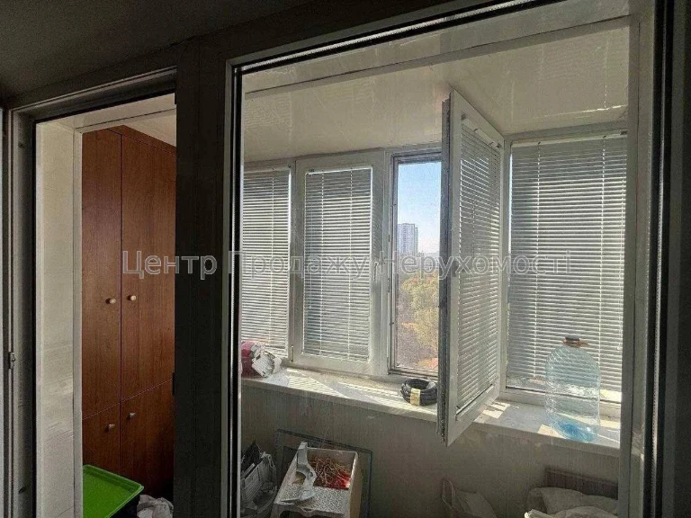 Продаж 1-кімн квартири в Києві, 30. 8 м², 9/9 поверх
