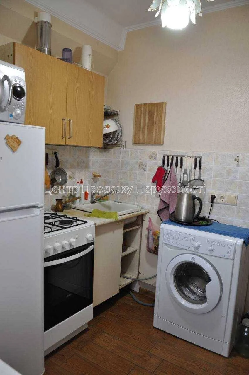 Продаж 1-кімн квартири в Києві, 30. 8 м², 9/9 поверх