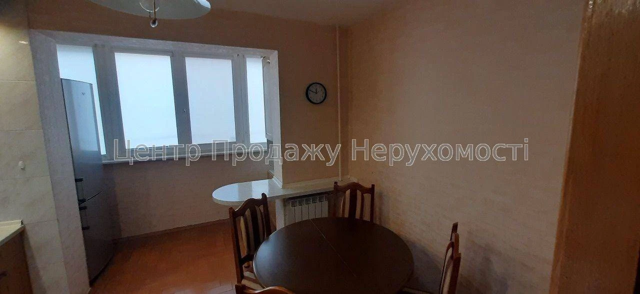 Sale of a 4-bedroom apartment in Kyiv