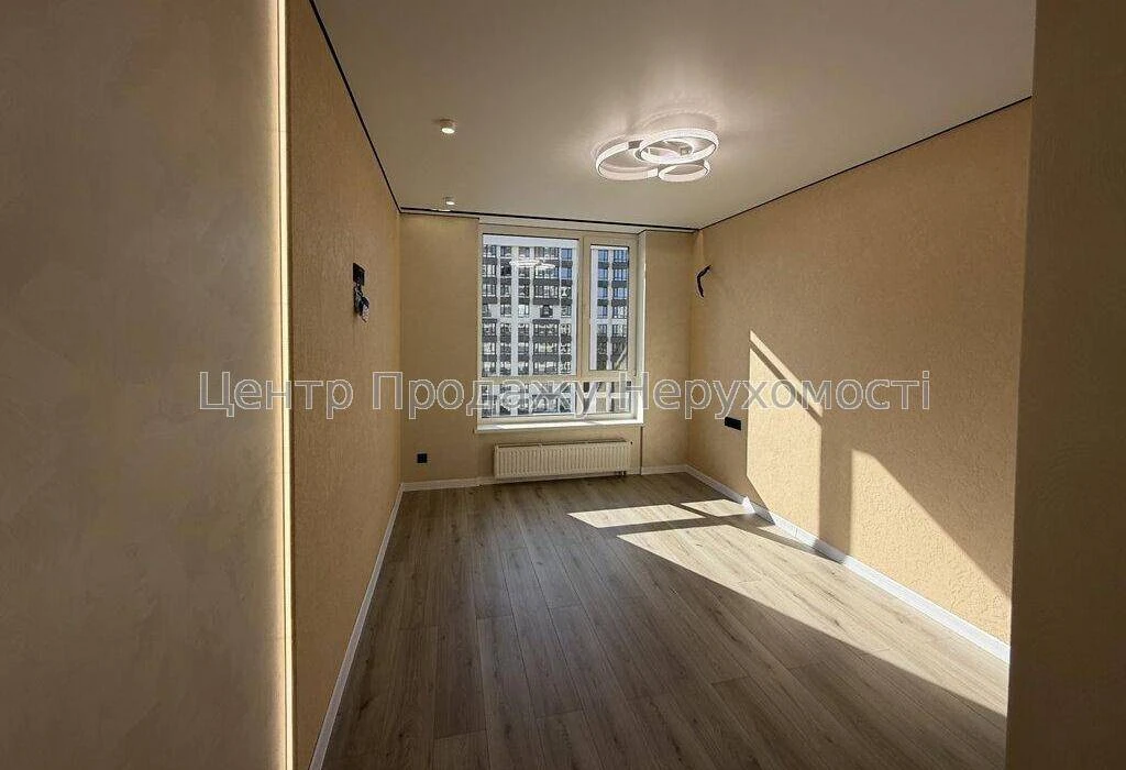 Продаж 2-кімнатній квартири, 67 м², 17/25 поверх, ЖК «Варшавський 3»