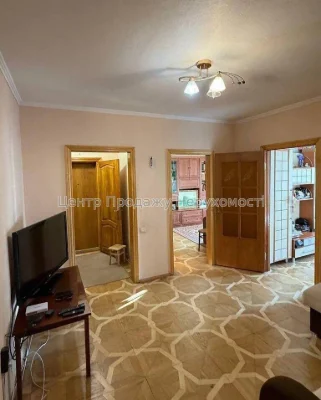 Продаж 3-кімн. квартири, 8/15 пов, 73. 77 м², Київ – відмінн