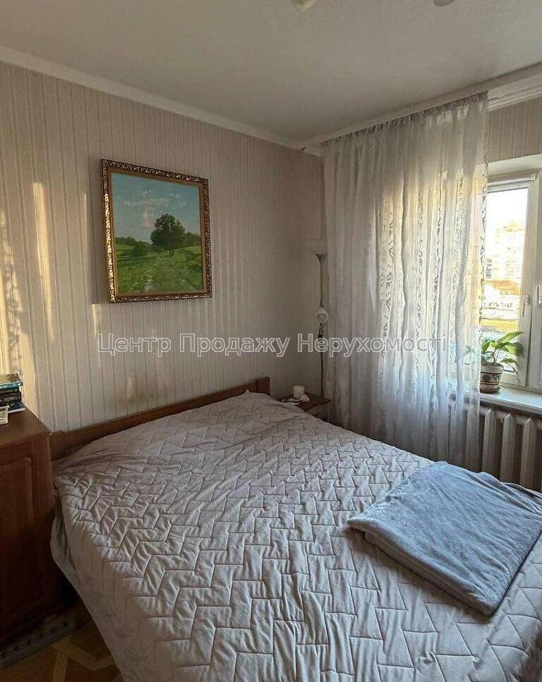 Продаж 3-кімн. квартири, 8/15 пов, 73. 77 м², Київ – відмінн