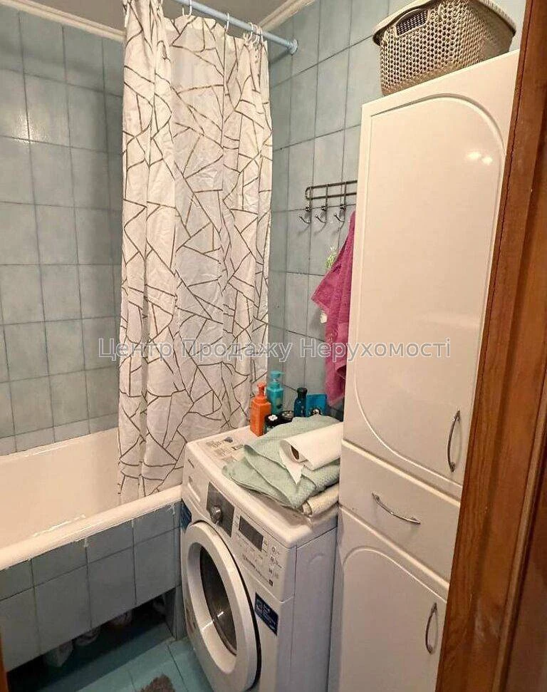 Продаж 3-кімн. квартири, 8/15 пов, 73. 77 м², Київ – відмінн