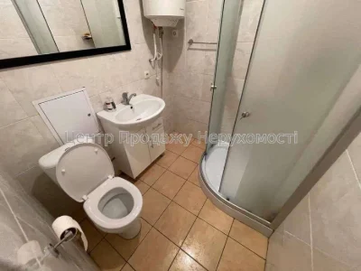 Продаж 2-кімн. квартири, 56 м², 1/5 пов, Київ – вигідна проп