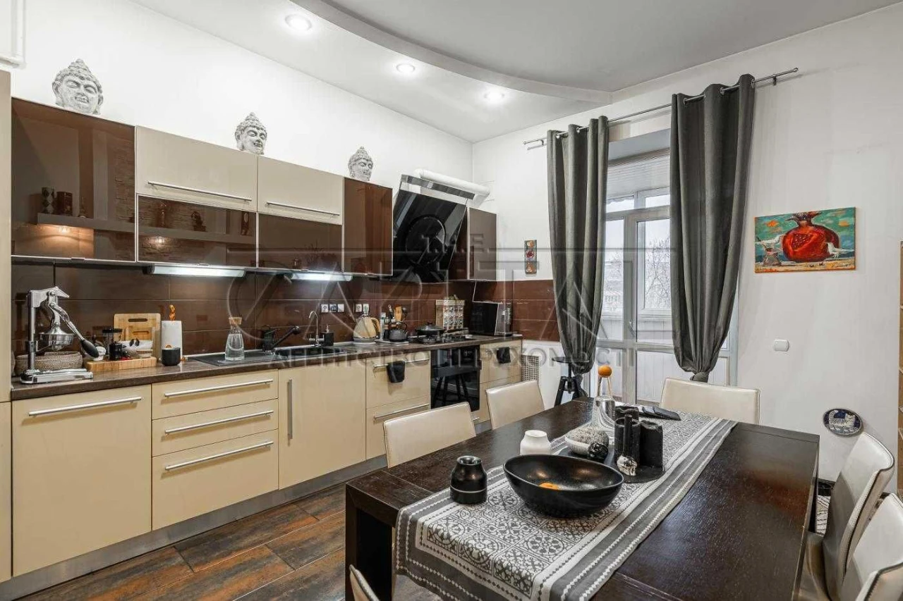 Penthouse for Sale 250 sq m in the center of Kyiv | Ярославська 30 | 2