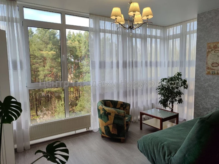 Продаж 3-кімн. квартири 90 м² в ЖК Лісова Казка, Київ, 4/10