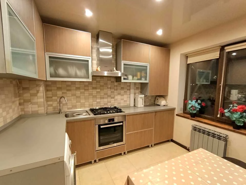 Apartment. Dnipro, Heroes Avenue