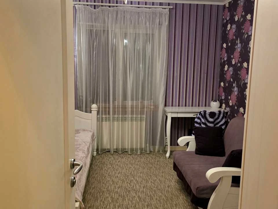 Apartment. Dnipro, Heroes Avenue