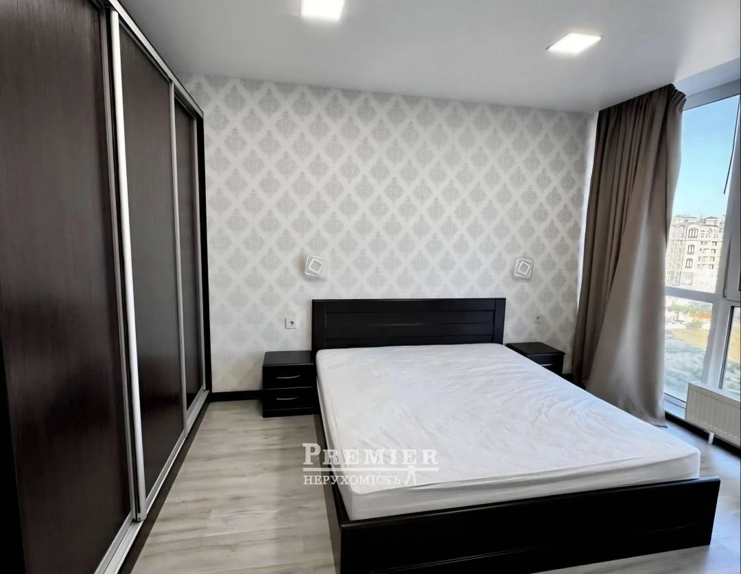 Предлагается к продаже просторная 1-к квартира площадью 47м²