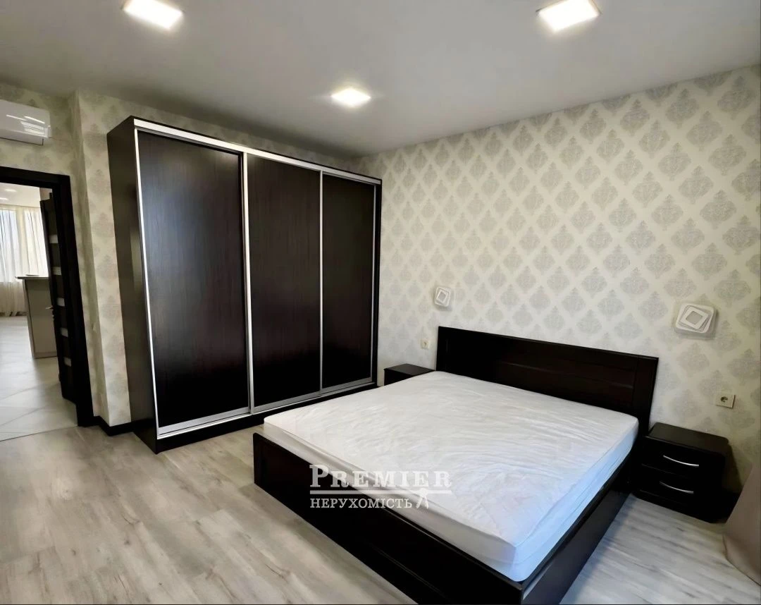 Предлагается к продаже просторная 1-к квартира площадью 47м²
