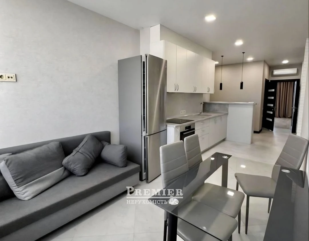 Предлагается к продаже просторная 1-к квартира площадью 47м²