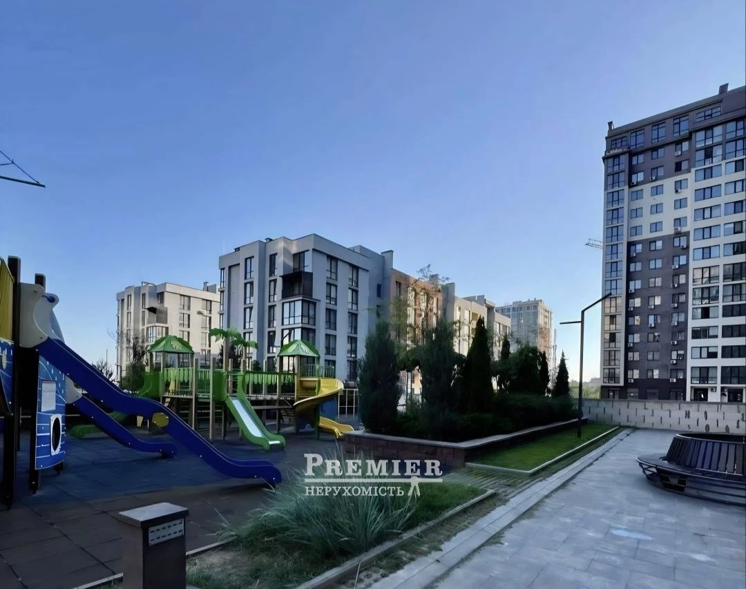 Предлагается к продаже просторная 1-к квартира площадью 47м²