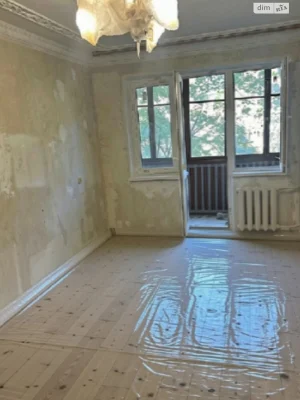 Продається квартира в Черемушках