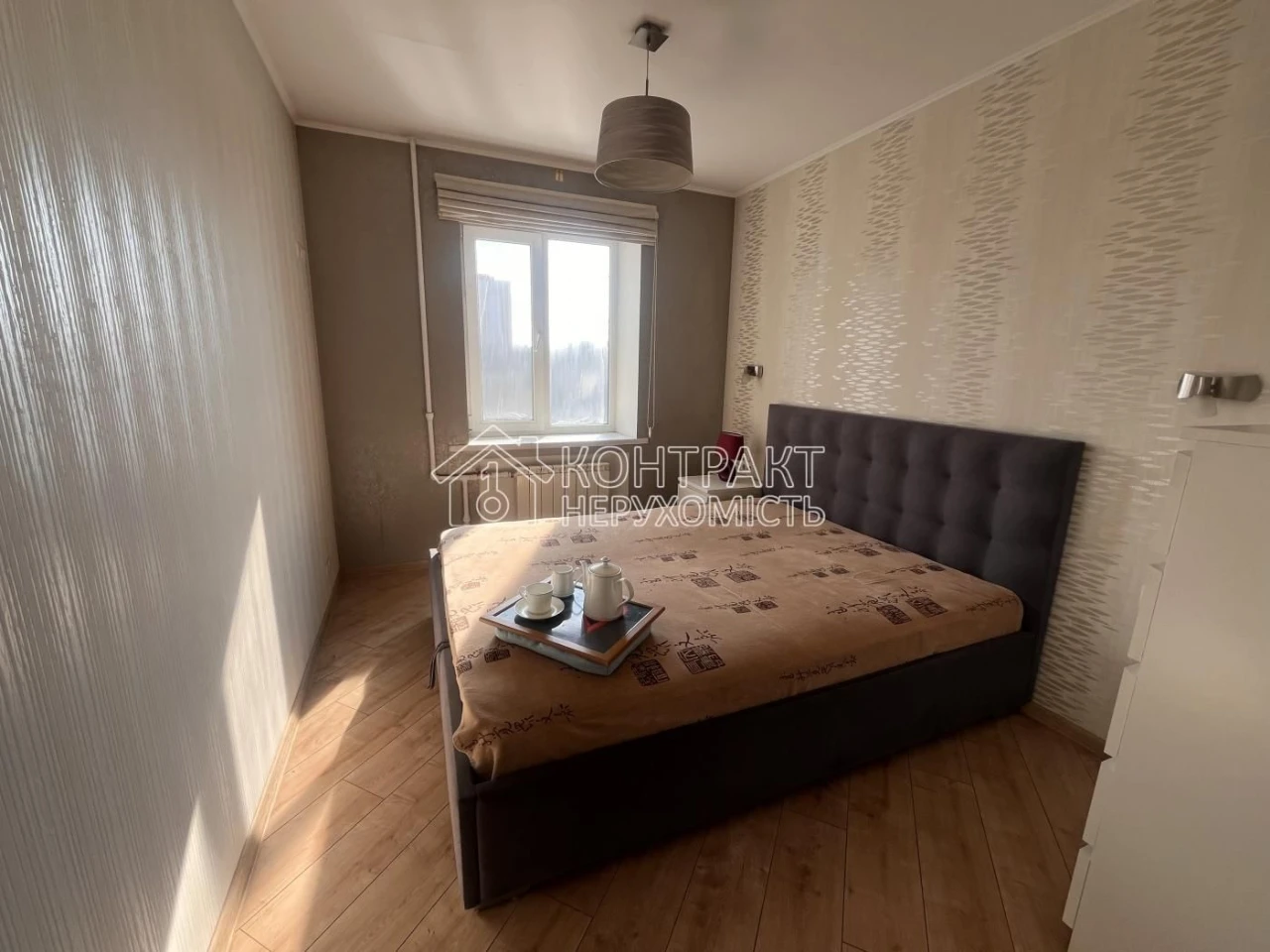 For Sale 4-room apartment 80 sq m, Tarasenka street / Metalist, 3 minutes to the metro.