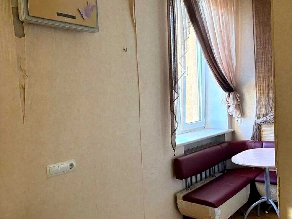 Apartment. Alexander Shepeira Street, Kharkiv