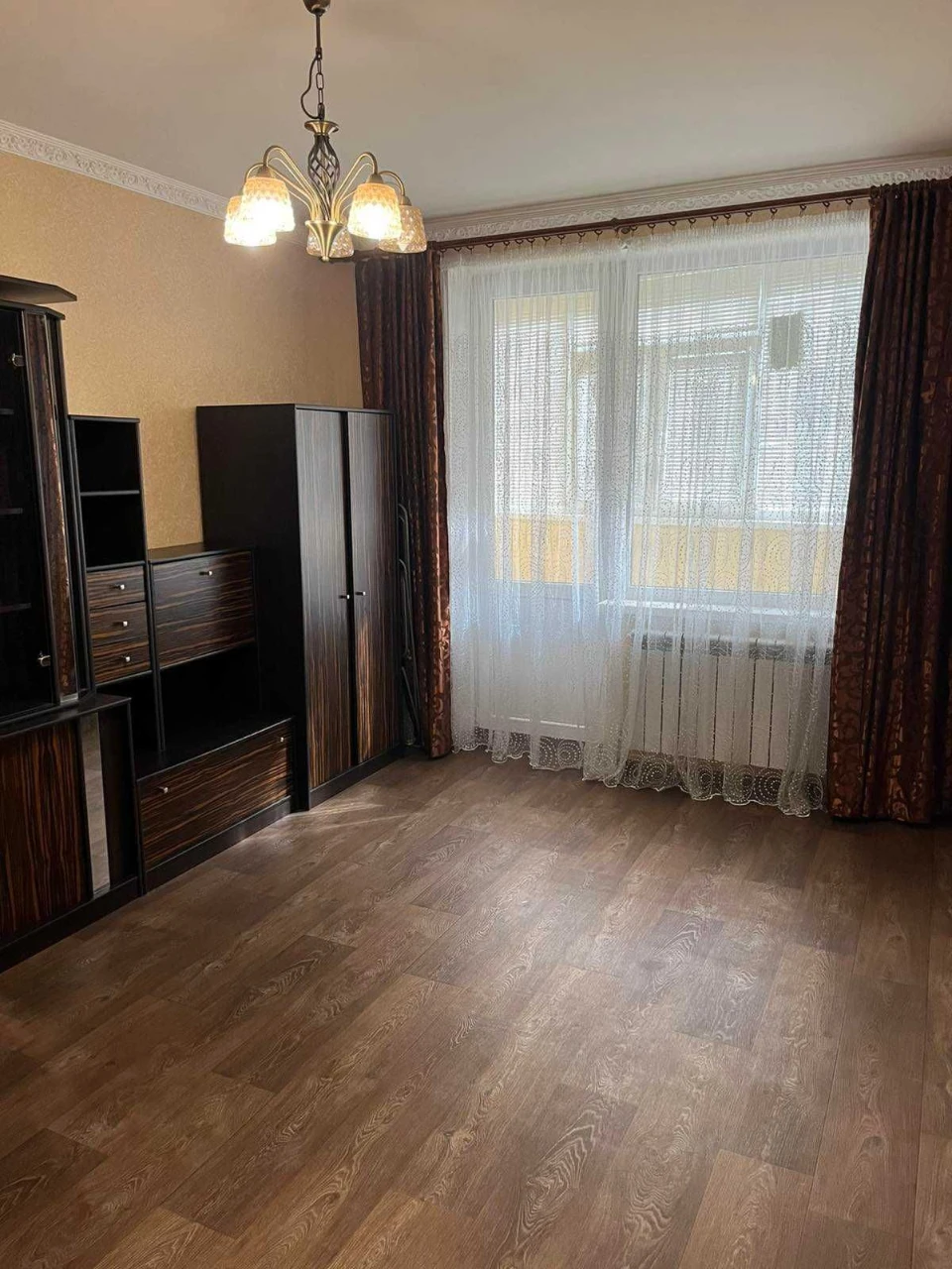 Продається 1-кімнатна квартира на проспекті Тракторобудівників