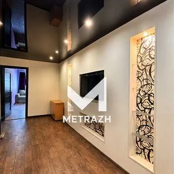 93783 | For Sale 2-bedroom apartment with major renovation in a low-rise building