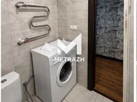 93783 | For Sale 2-bedroom apartment with major renovation in a low-rise building