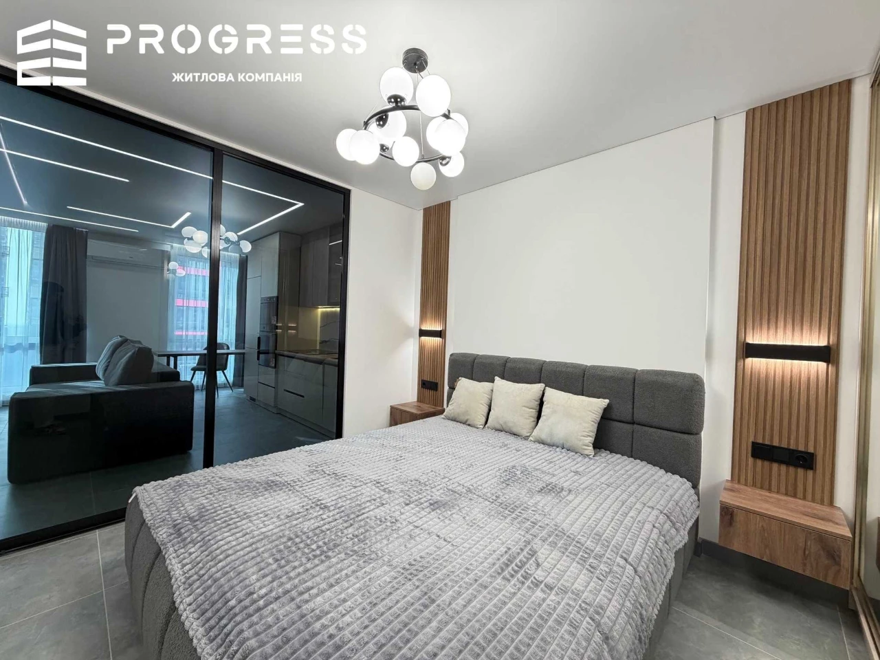 Продаж 1 кімнатної квартири ЖК Manhattan Up з басейном на да