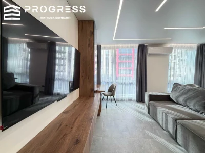 Продаж 1 кімнатної квартири ЖК Manhattan Up з басейном на да