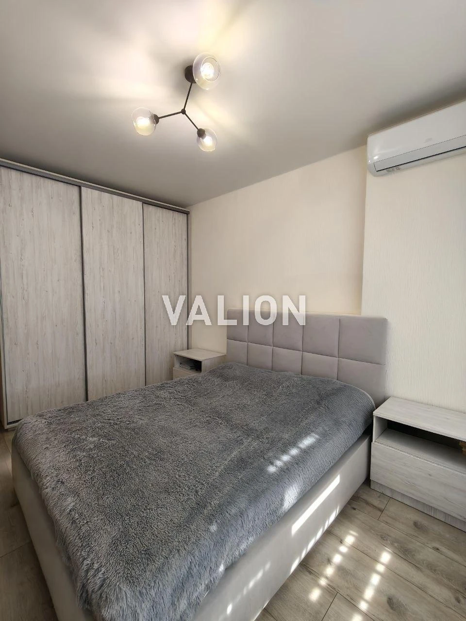One-room 1k with renovation in the Metropolis residential complex, Zabolotnogo ave., T