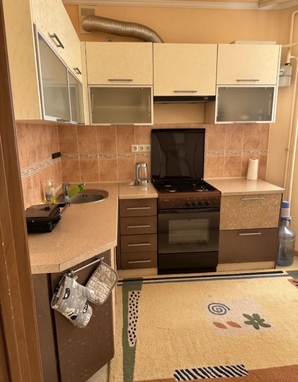 Продам 1 кімнатну квартиру
