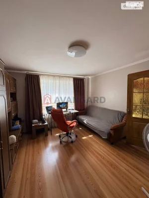 Apartment for Sale in Lenin District