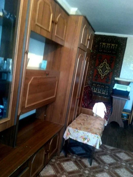 I will sell a room in the commune in Luzanovka. The owner