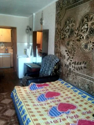 I will sell a room in the commune in Luzanovka. The owner