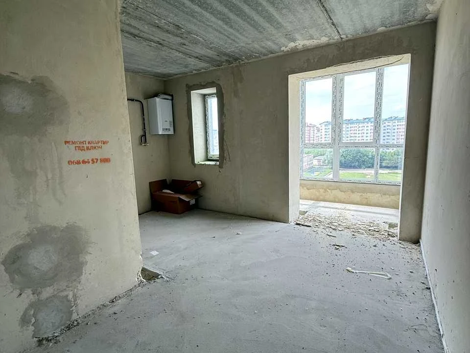 Apartment. Ivano-Frankivsk, Khimyk St.