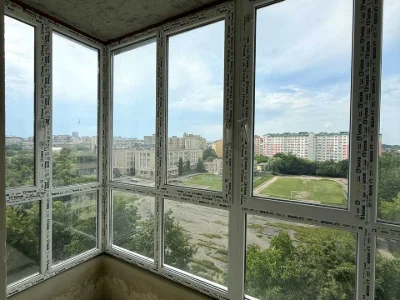 Apartment. Ivano-Frankivsk, Khimyk St.
