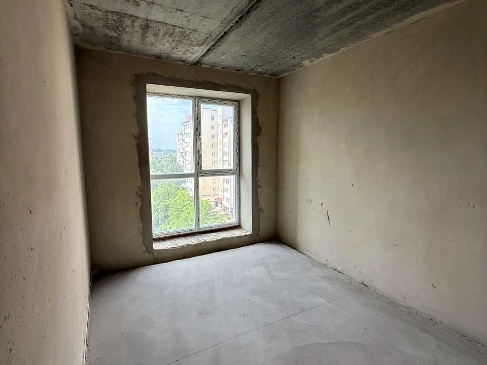 Apartment. Ivano-Frankivsk, Khimyk St.