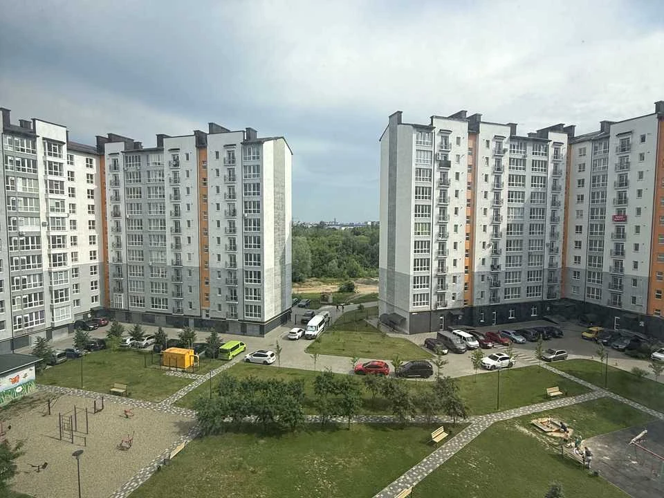 Apartment. Ivano-Frankivsk, Khimyk St.