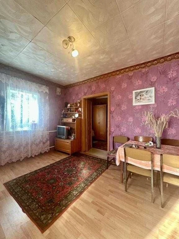 У продажу окремий будинок