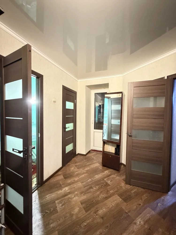 For Sale: 1-bedroom apartment on вул. Новозаводській / near Жд вокзалу
