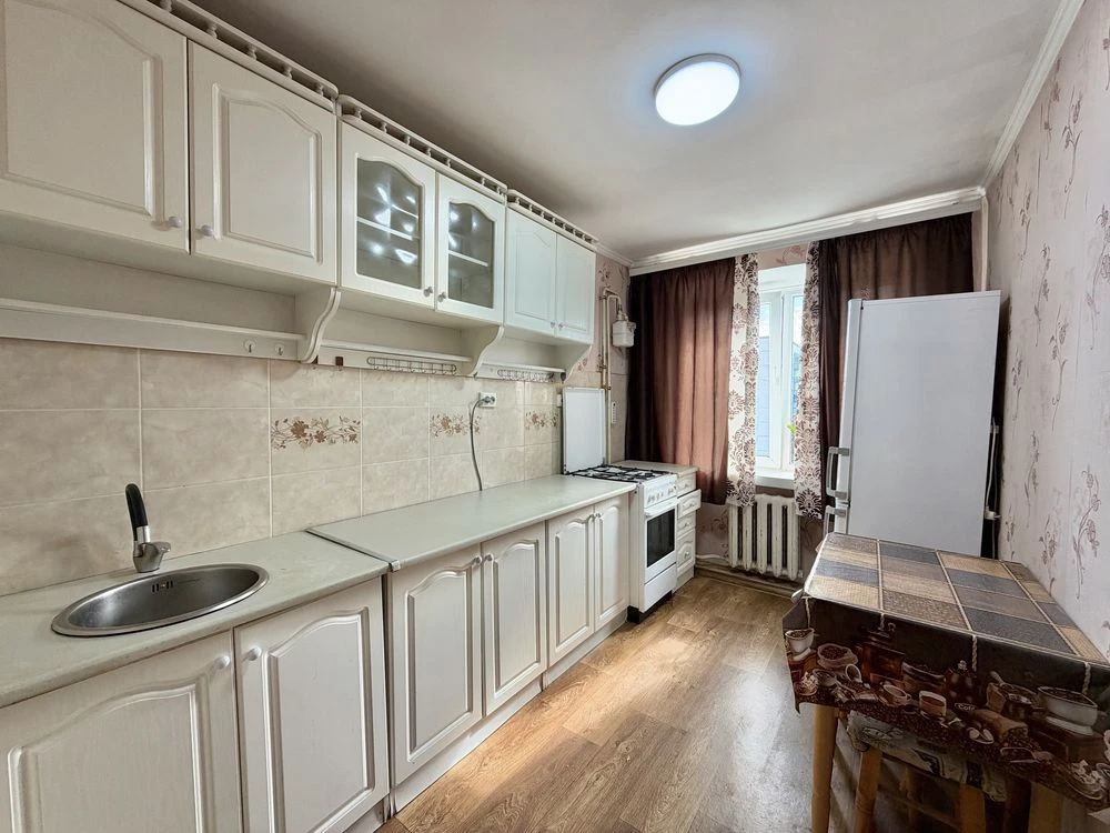 Sale of a 1-bedroom apartment on Komarova Street (Skalda), near