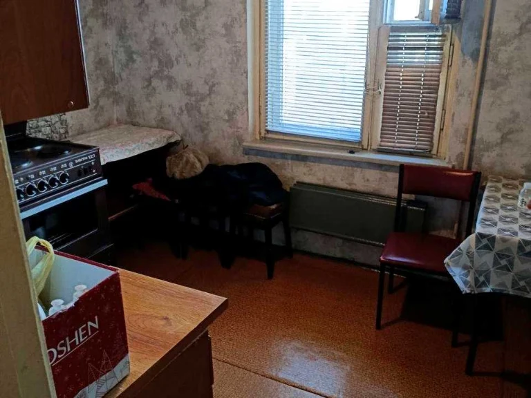 Apartment. Podlisna St., Kyiv