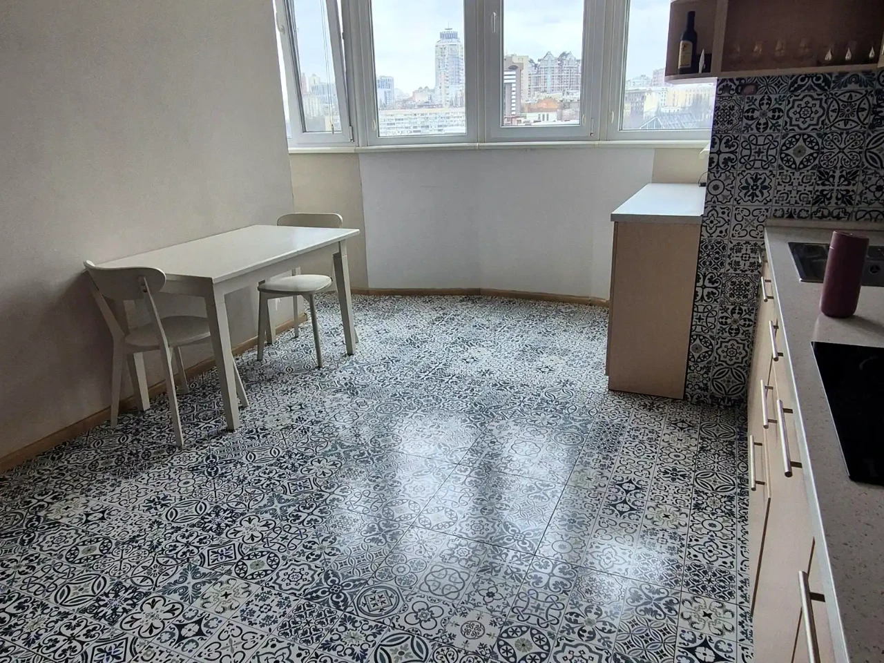 Сдается 1-комнатная квартира 46 м² на 15/32 этаже