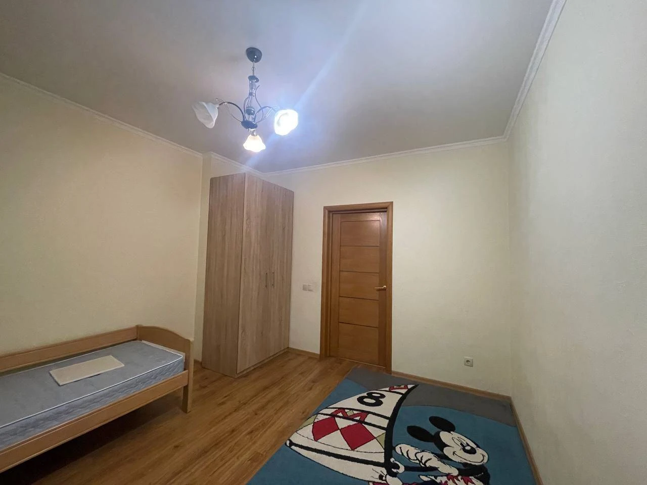 For Rent: 3-Bedroom Apartment at 69 Naukova Street
